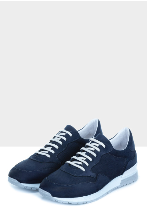 Chavar Turnschuh aus Nubukleder in Navy